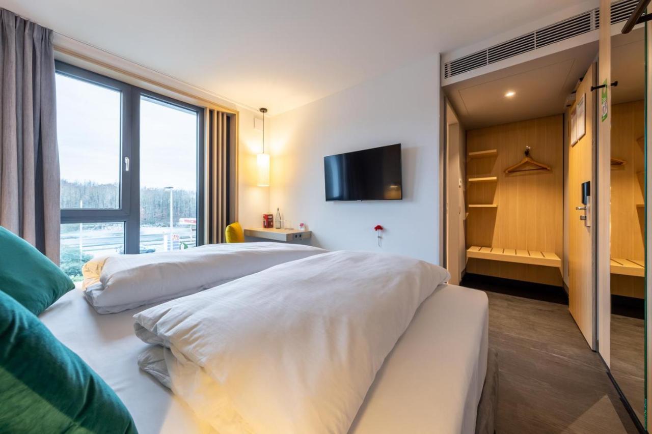 Serways Hotel Hoesel Ratingen Eksteriør billede