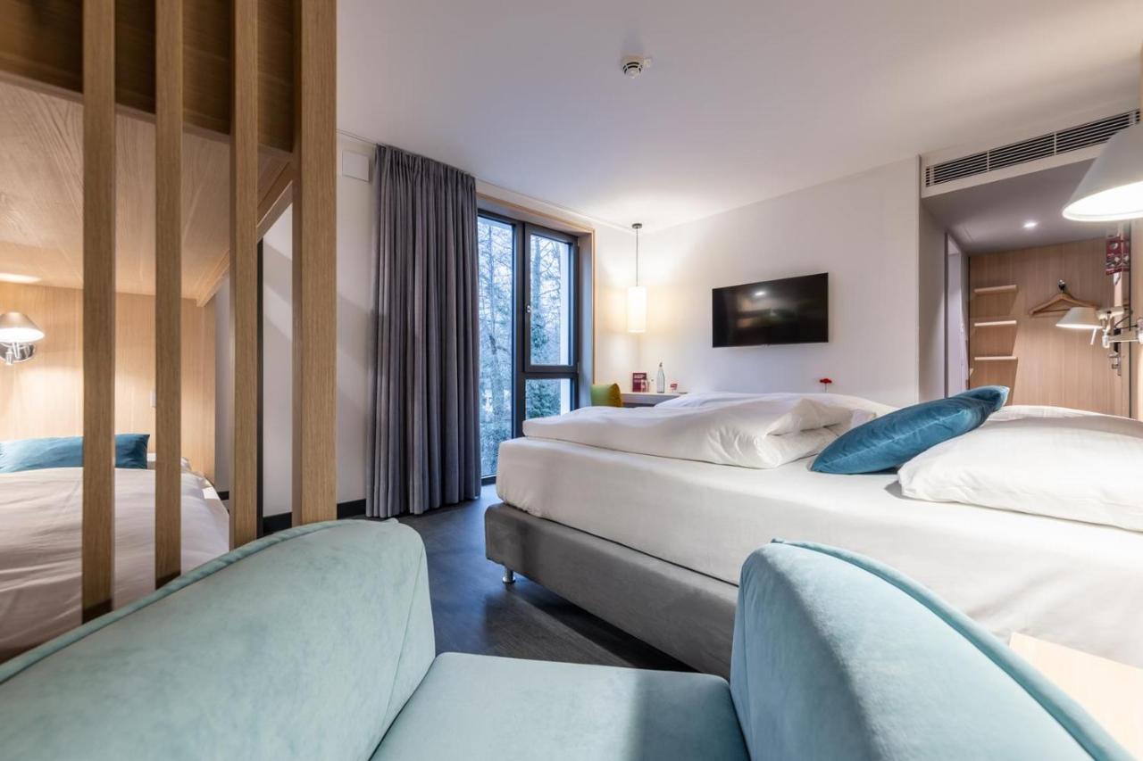 Serways Hotel Hoesel Ratingen Eksteriør billede
