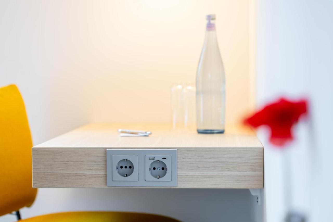 Serways Hotel Hoesel Ratingen Eksteriør billede